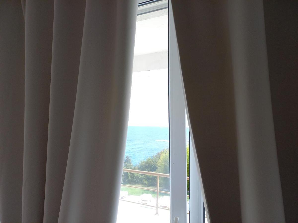 Aparthotel Romance Kiten  Exteriér fotografie