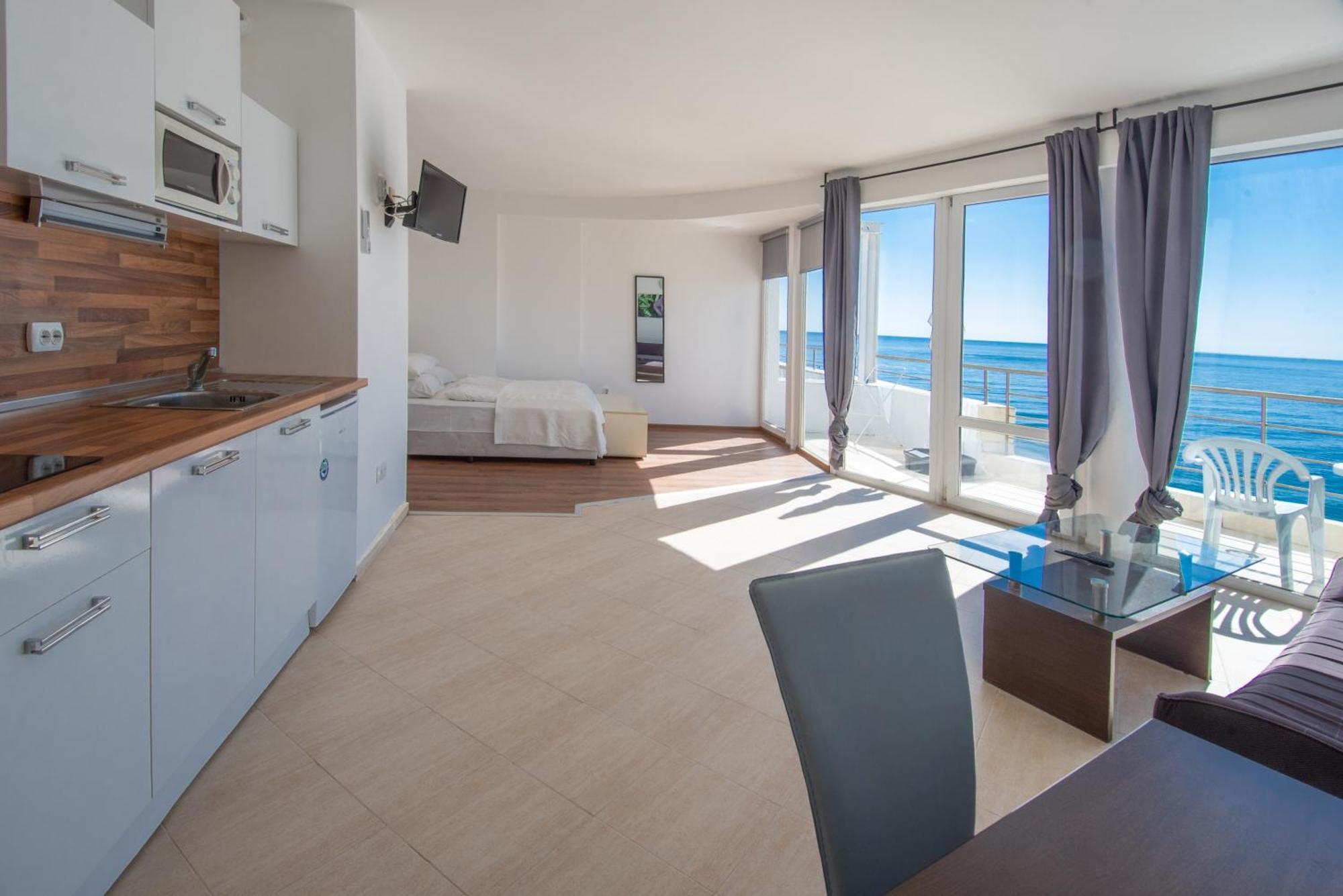 Aparthotel Romance Kiten  Exteriér fotografie